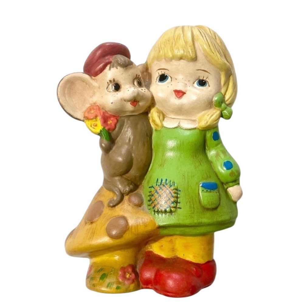 Vintage German Hand‎ Painted Mouse and Girl Gretchen Figurine